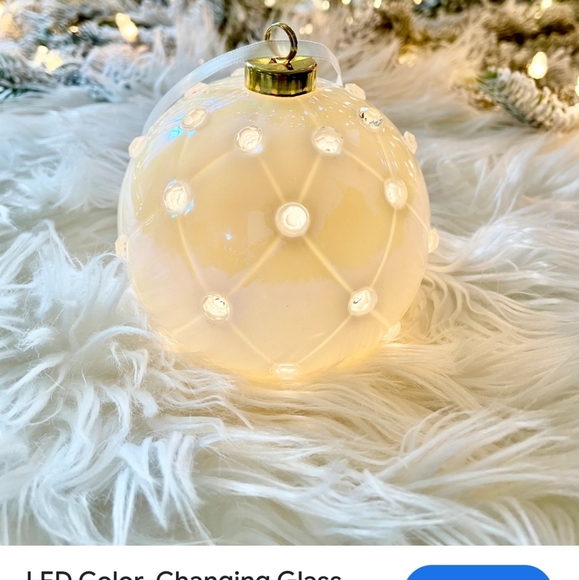 Christmas Ornament Ball LED Color-Changing Glass - Picture 3 of 12